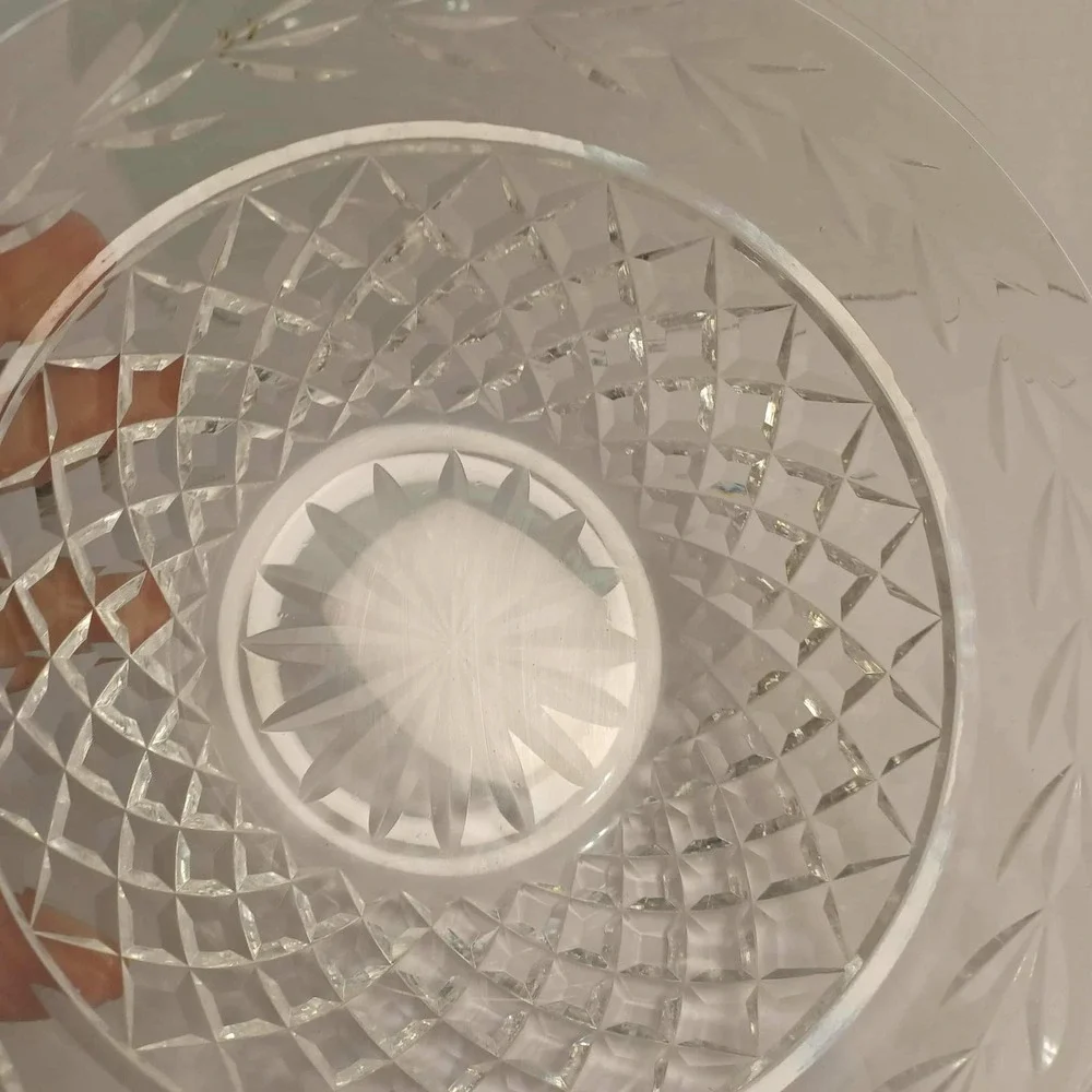 Vintage Lead Crystal Bowl Cut Glass Diamond Leaf Design Centerpiece Serving Bowl